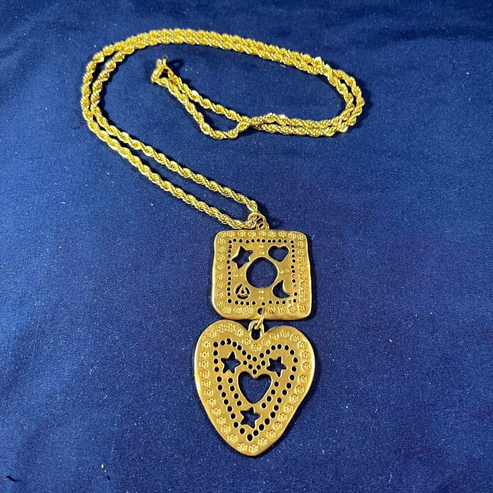 Vintage Gold-Tone Heart & Star Pendant Necklace With Twisted Rope Chain